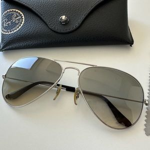 Ray-Ban sun glasses aviator RB3025